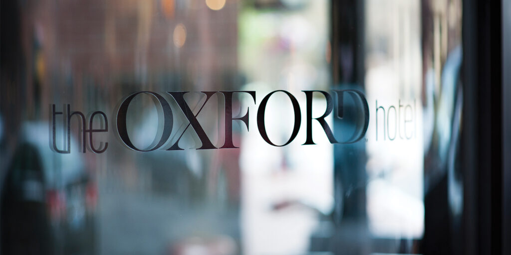 Photo of the Oxford's door panel
